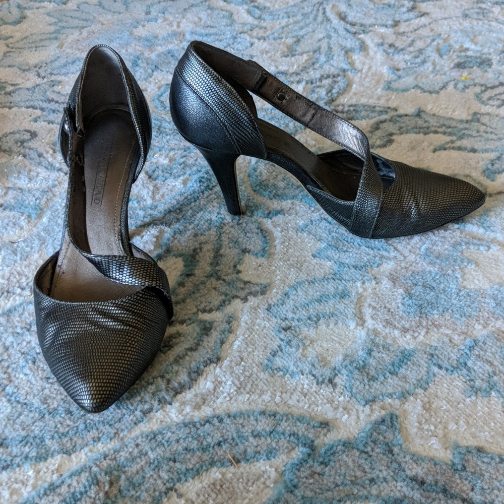 Metallic heels